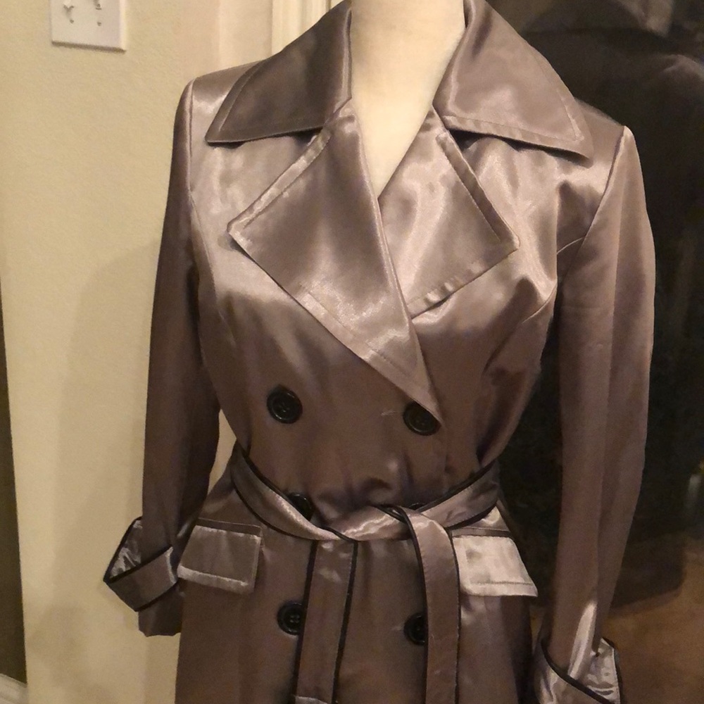 Brandon Thomas Platinum Trench Coat